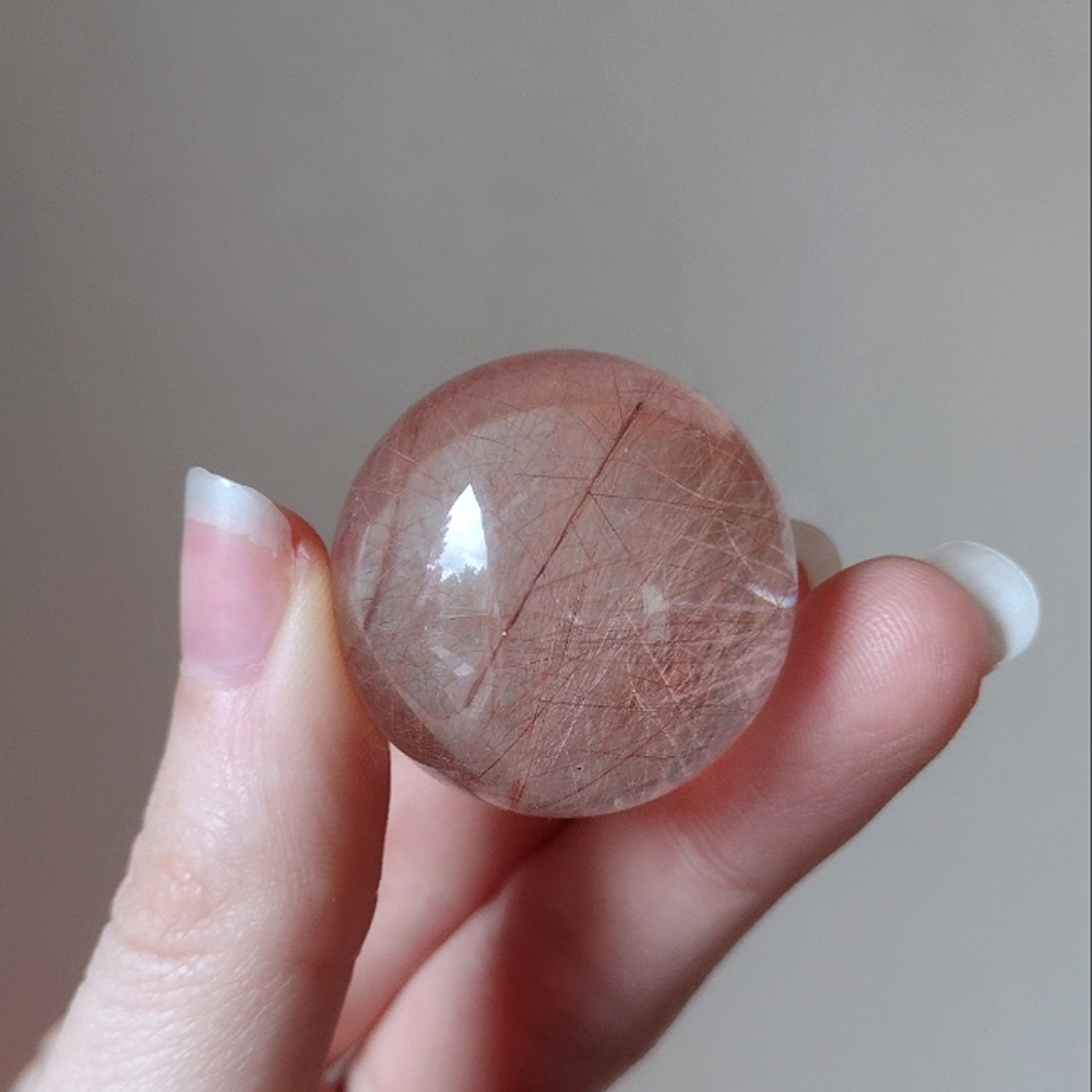 ✨SOLD✨ Rutiled Quartz Sphere Bundle - Picture 4 of 10